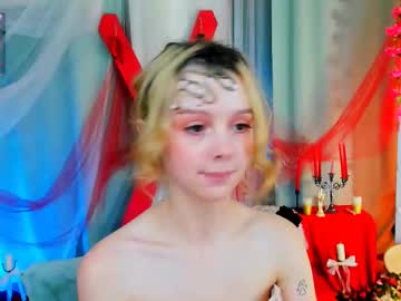 girl cam all day little_anitta image #8854079