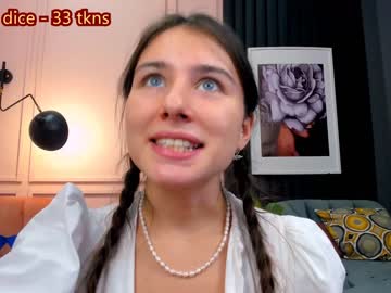 girl cam all day vivien_woodstock image #3280420
