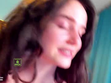 girl cam all day demurelixir image #3433281