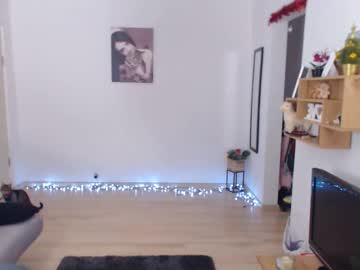 girl cam all day littlefergie image #241536