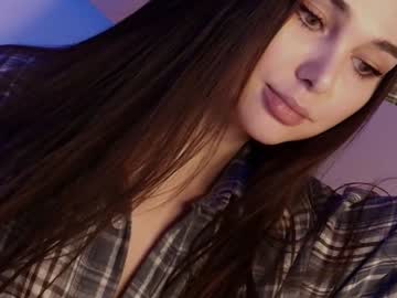 girl cam all day hollyextra image #9418418