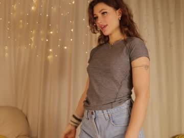 girl cam all day bettyhudson image #747667