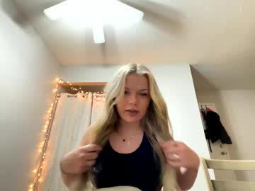 girl cam all day maeveraes image #8773371