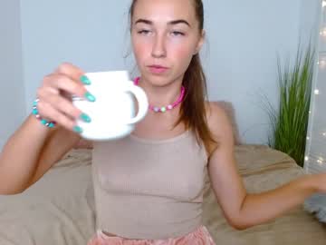 girl cam all day kittycat__lovee image #2654286