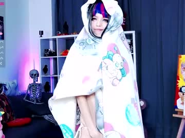 girl cam all day madnessalise image #462822