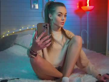 girl cam all day lettymoa image #1432000