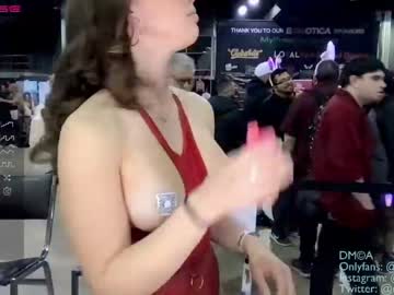 girl cam all day mayasings image #4234275