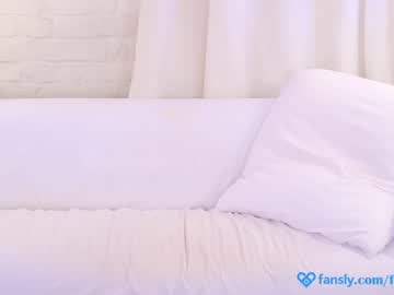 girl cam all day eva_fashionista image #2230989