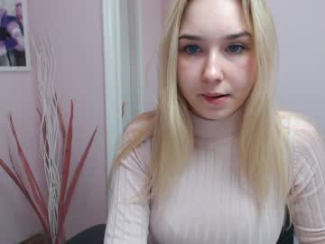 girl cam all day lila_page image #1120583