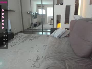 girl cam all day oxxme image #5348495