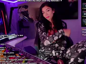 girl cam all day evelyne92 image #8662584