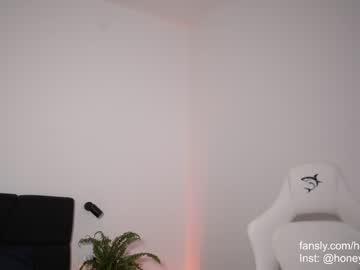 girl cam all day honeyyykate image #7022564