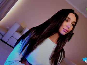 girl cam all day hollyextra image #3996850
