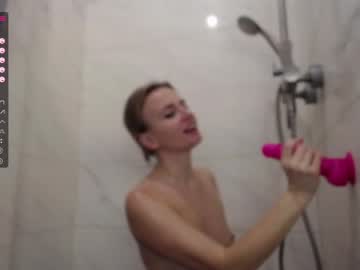 girl cam all day yummylilya image #3576499