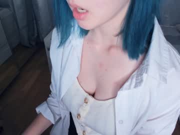 girl cam all day your_desssert image #5341480