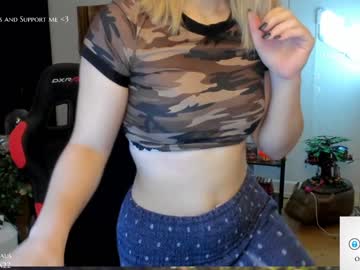 girl cam all day kimilee22 image #188098