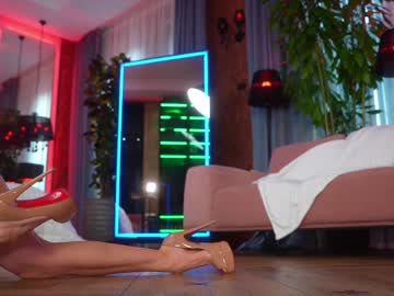 girl cam all day eva_fashionista image #9271470