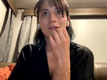 girl cam all day milaboo_xoxo image #4509491