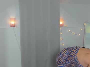 girl cam all day eli_sun image #2914111