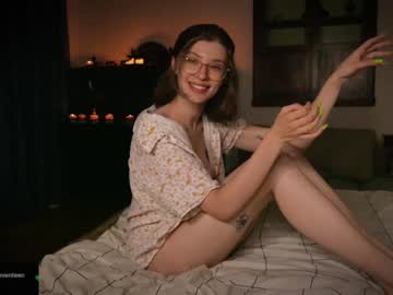 girl cam all day siamodo image #1688389