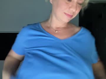 girl cam all day kiradivine image #2708819