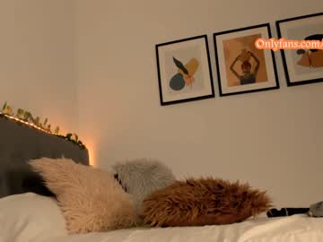 girl cam all day hell_lo image #2466333