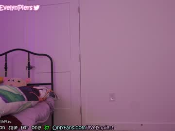 girl cam all day evelynpiers image #2475075