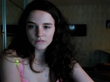 girl cam all day demurelixir image #2437823