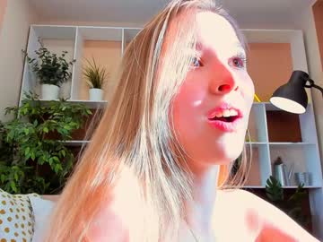 girl cam all day milablush image #5170113