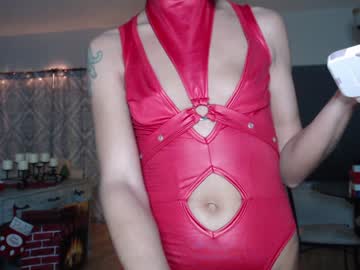 girl cam all day holihurricane image #781964