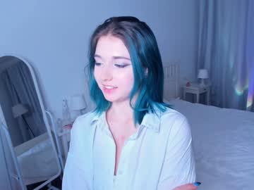 girl cam all day your_desssert image #5398893