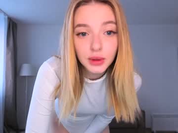 girl cam all day olli_ver image #2993246
