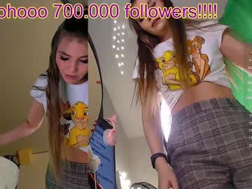 girl cam all day queenafina image #4233640