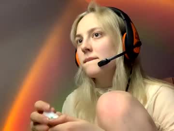 girl cam all day holydori image #1396410