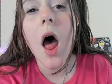 girl cam all day emilia_me image #1435722