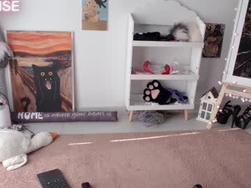 girl cam all day careful_i_bite image #8683624