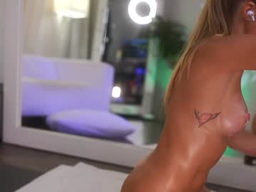 girl cam all day eva_fashionista image #7439338
