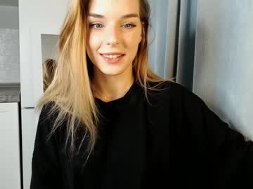 girl cam all day lexiee_ image #2272111