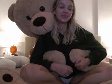 girl cam all day smileyouarehere image #8391929
