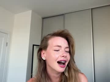 girl cam all day elli_harmon image #7329755