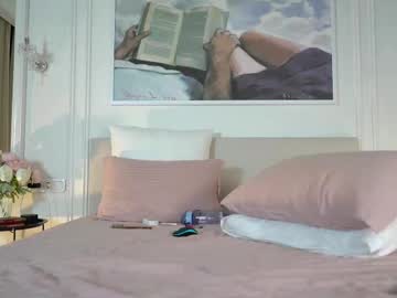 girl cam all day angry_tomato_ image #9727343