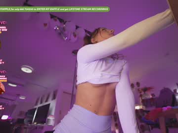 girl cam all day hannahjames710 image #7012778