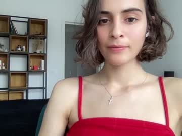 girl cam all day wonderland_stia image #5413285