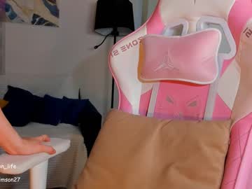 girl cam all day crimson_baby image #8438687