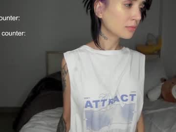girl cam all day lonelly_lolly98 image #7025909