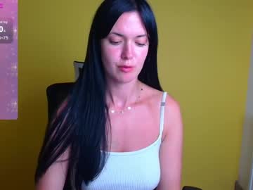 girl cam all day merry_berryy_ image #7600155