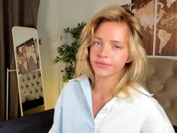 girl cam all day dollorrie image #2516467