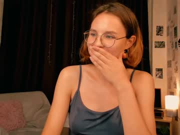girl cam all day radiant_starline image #7860176