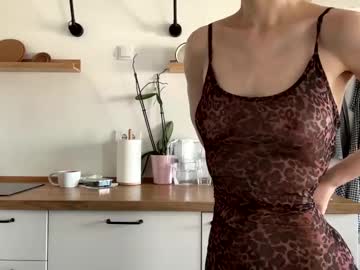 girl cam all day solar_bella image #9505598