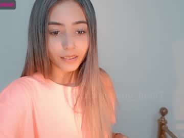 girl cam all day gummy_bear7 image #1336748